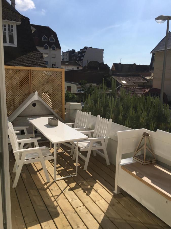Villa Touquettoise: Beachside Historic Retreat with Garden Le Touquet Exterior photo