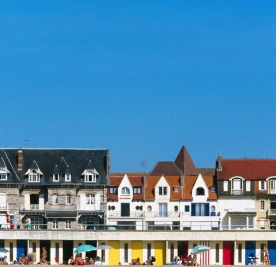 Villa Touquettoise: Beachside Historic Retreat with Garden Le Touquet Exterior photo